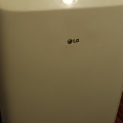 8500 BTU AC!!! FLOOR MODEL, $200