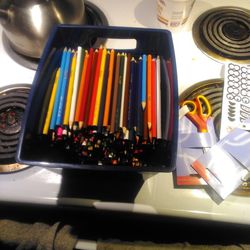 Crayola Colored Pencils Around 300 Plus 2 Pair Of Brand-new Scissors And funny Eyeball Stickers
