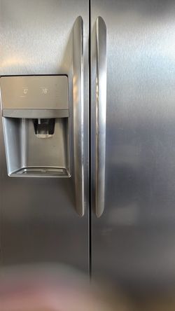 Frigiadare Gallery Refrigerator