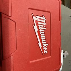 Milwaukee Corded Bandsaw 