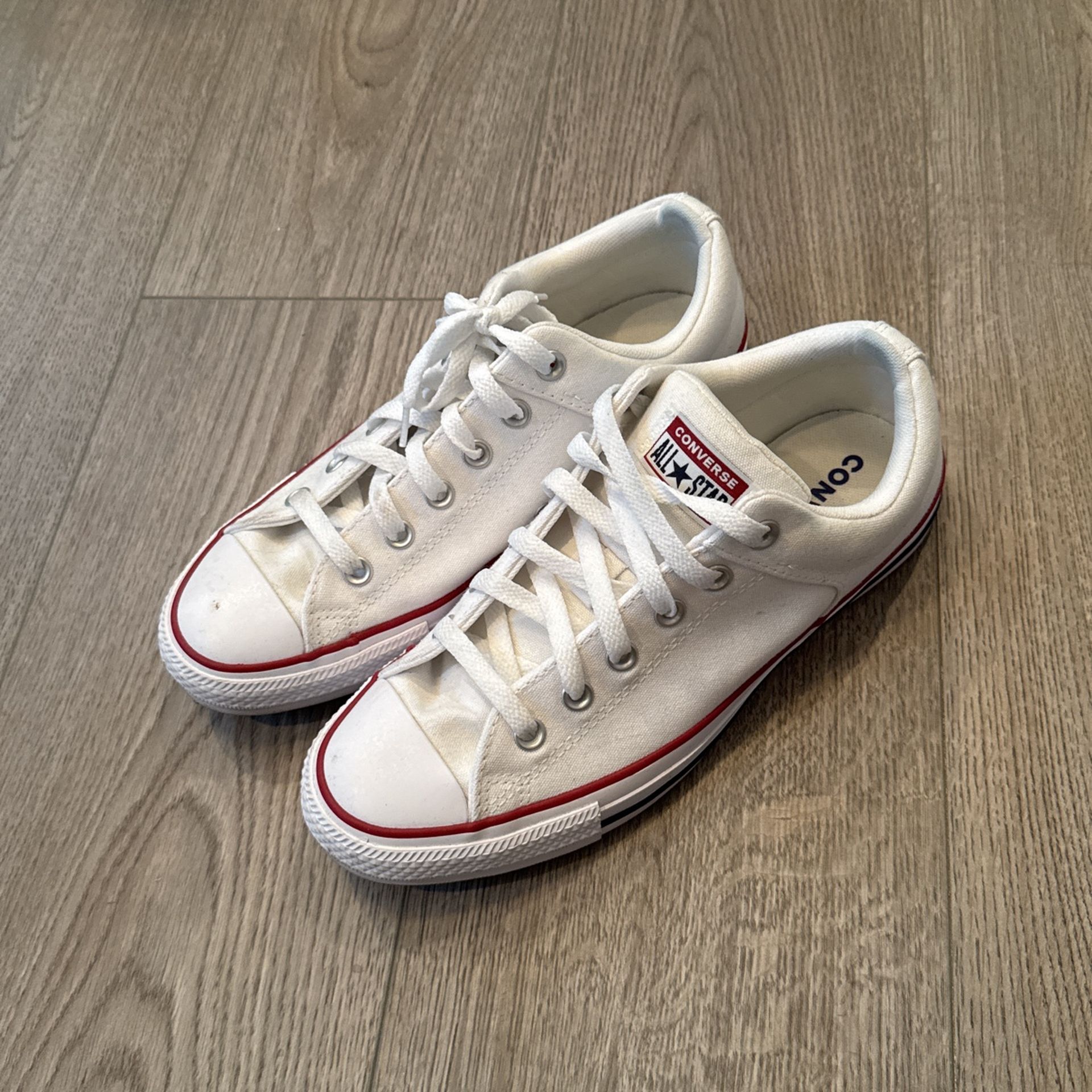 Men’s 7.5 Converse
