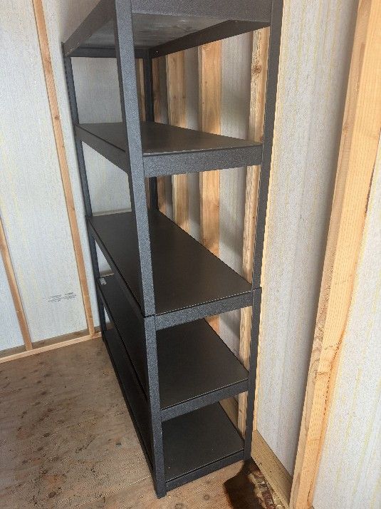 Garage Shelving 27x47x72. 3ps