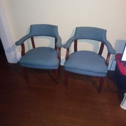 2 Beautiful Guess Chairs 