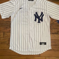 $45 Adult and Youth White New York Yankees Aaron Judge #99 Name Jersey