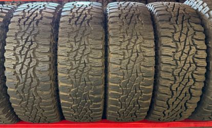 Goodyear LT 275 70 18 “E”