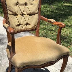 Nice Wooden Chair Antique Style Furniture 