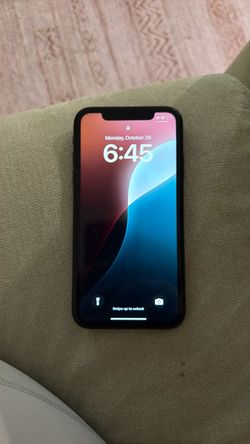 Apple iPhone XR almost perfect condition