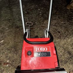 Toro  S-200 snowblower
