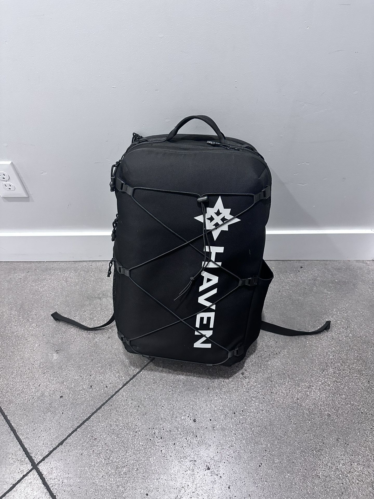 Haven Backpack –Stop Wasting Time Digging Through Your Stinky