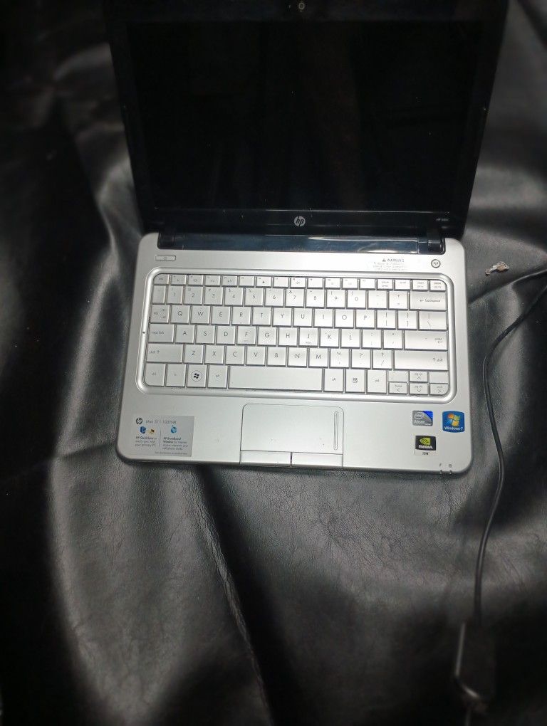 HP 311 Mini Laptop
