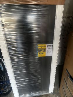 Whirlpool Fridge (black) *NEW*