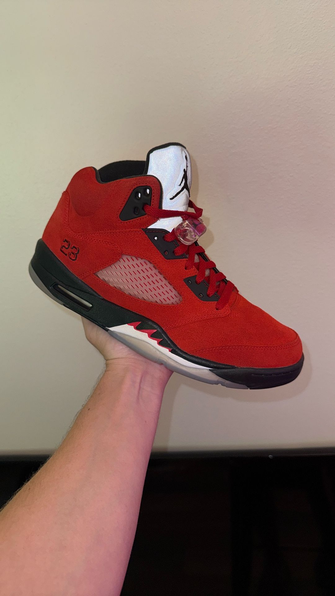 Jordan Retro 5 Toro Bravo Raging Bull Size 11 Men’s Sneakers Shoes Authentic