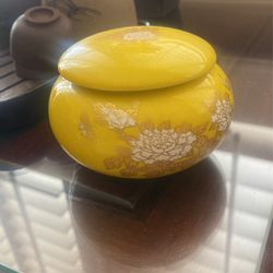 Chinese / Asian Style Tea Storage Jar