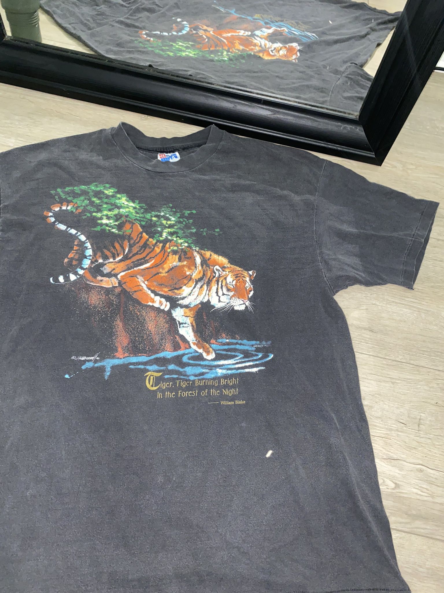 Rare Vintage / Y2K 1990s Tiger Tiger Quote Shirt 
