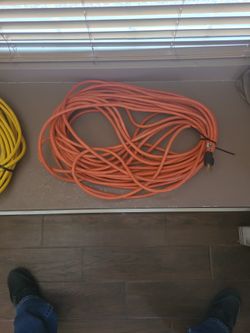 100ft 12-3 Extention Cord 