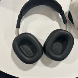 AirPod Max Space Gray