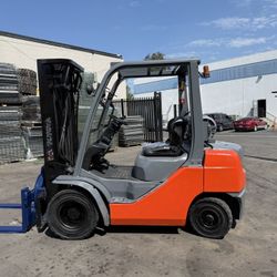 Toyota Forklift Cascade Rotator Attachment