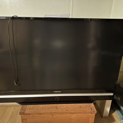 Samsung Tv. Not A Smart Tv