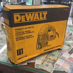 DeWalt Compact Jig Saw Kit DW317K