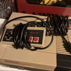 Retro NES Console