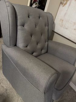 Nursing chair