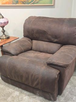 Overstuffed Recliner