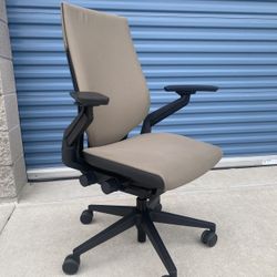Steelcase Gesture Ergonomic Office chair