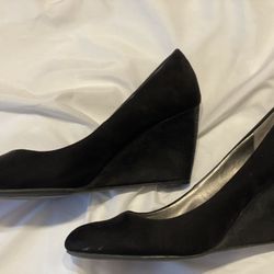Black Wedge Shoes 8.5