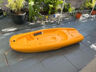 Pelican solo kayak