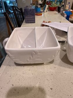 Avon 2002-2003 snack mugs
