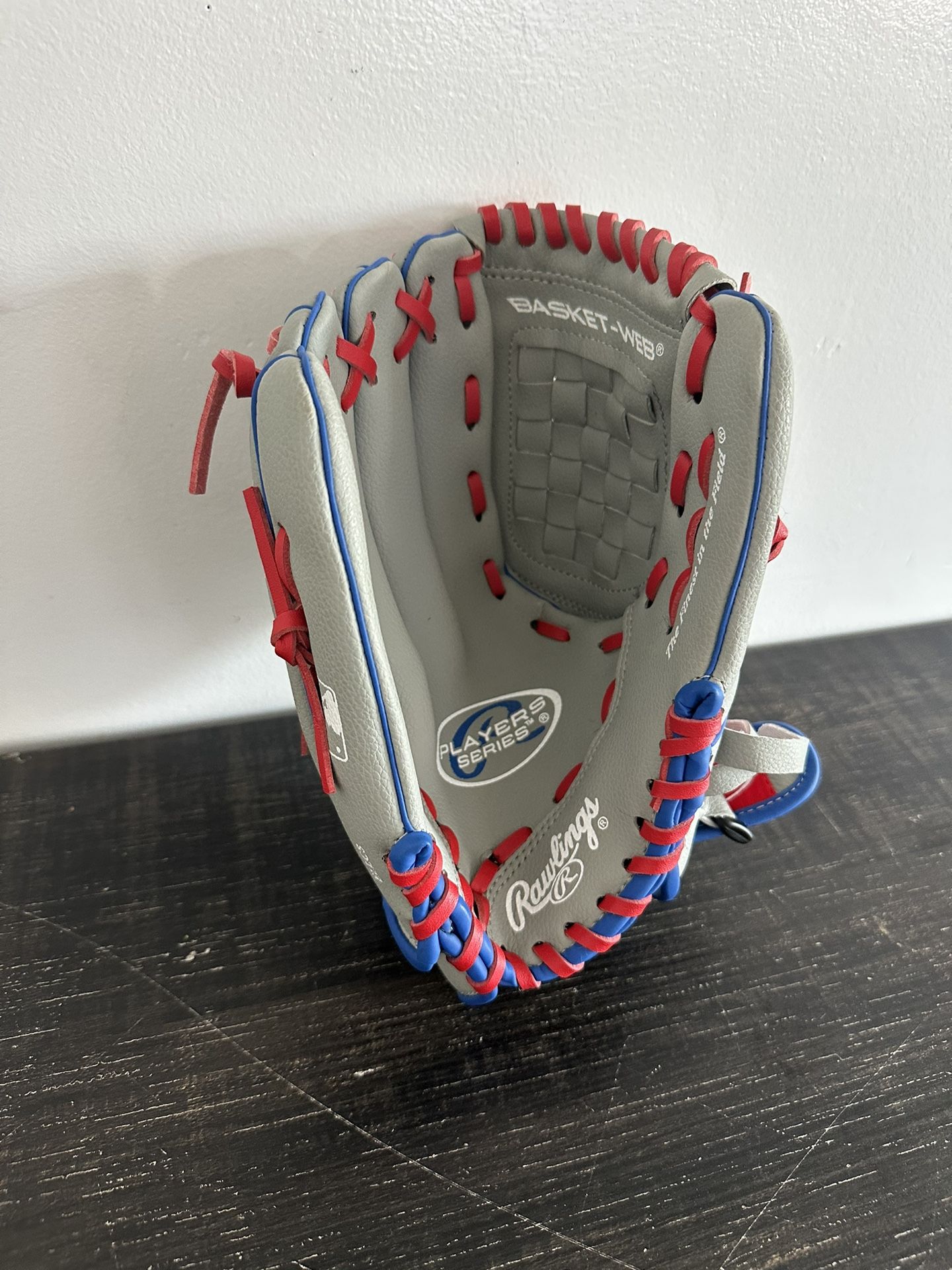 Rawlings Players Series Youth Tball/Baseball Glove, Gray/Blue/Red, 11.5 inch, Right Hand Throw