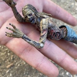 Walking Dead : The Crawler Action Figure