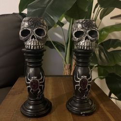 HALLOWEEN CANDLE HOLDER DECOR