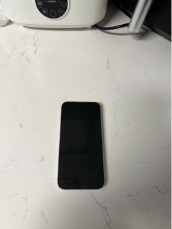 iPhone 14 UNLOCKED