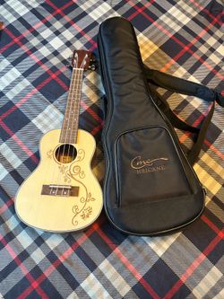 Hricane Ukulele