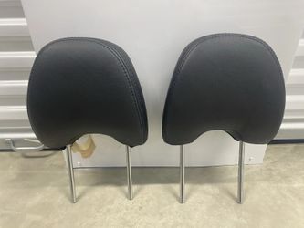 2009-2013 Subaru Forester Front Headrest Black Leather Single OEM