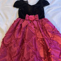 flower black and pink dress
