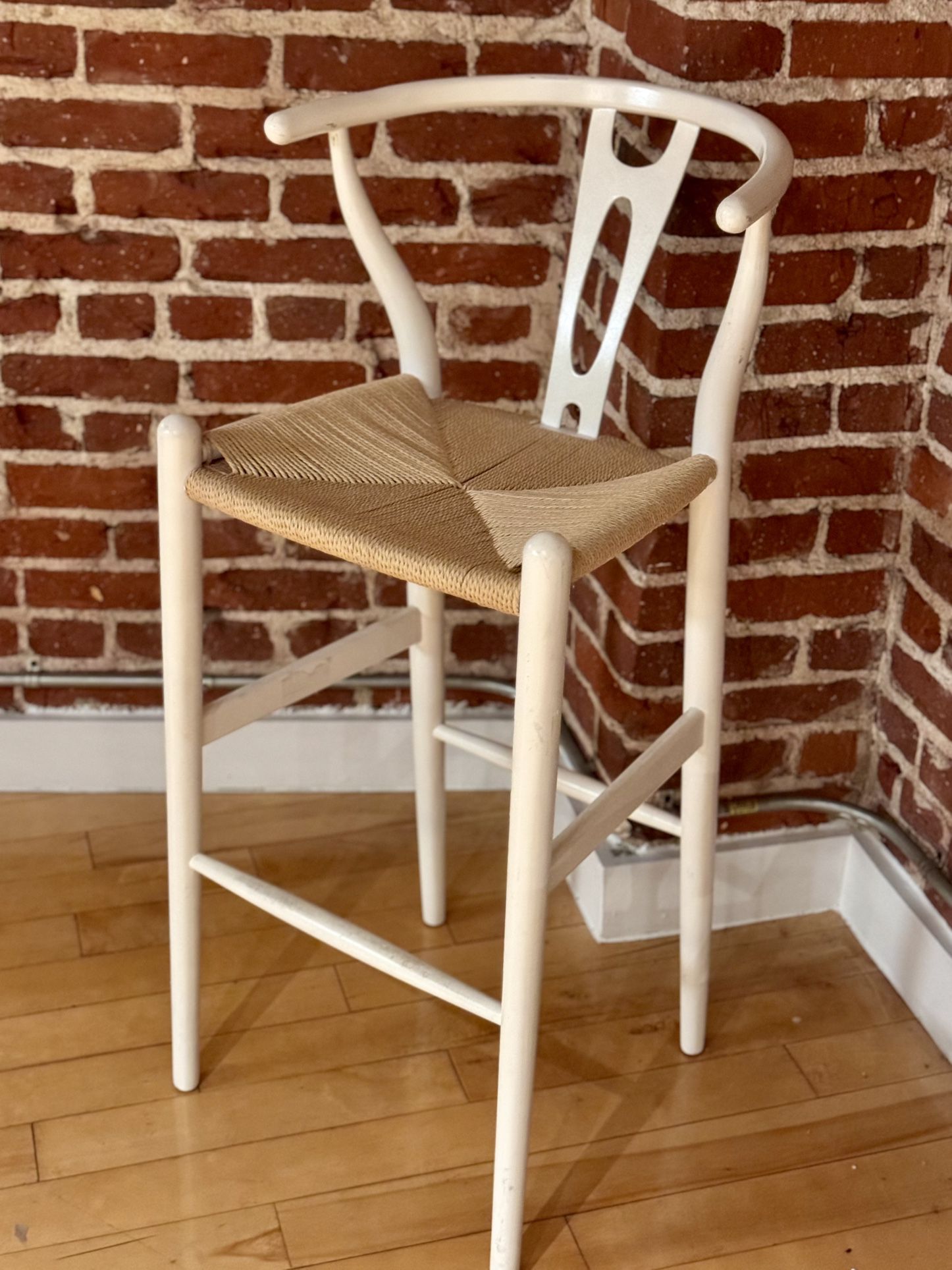 White Bar Stool Furniture (sale at 90012)