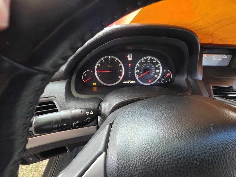 Title: Salvage, the car is in very good condition 153 k mile, $3800 OB, text messages if I cannot answer the phone. 