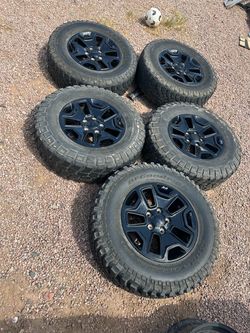 Jeep wheels take offs