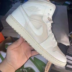 Nike Jordan 1 Mid Light Legend Brown Men Sneakers 