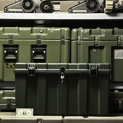 MILITARY PELICAN HARDIGG TL500I STORAGE CASE TRUNK