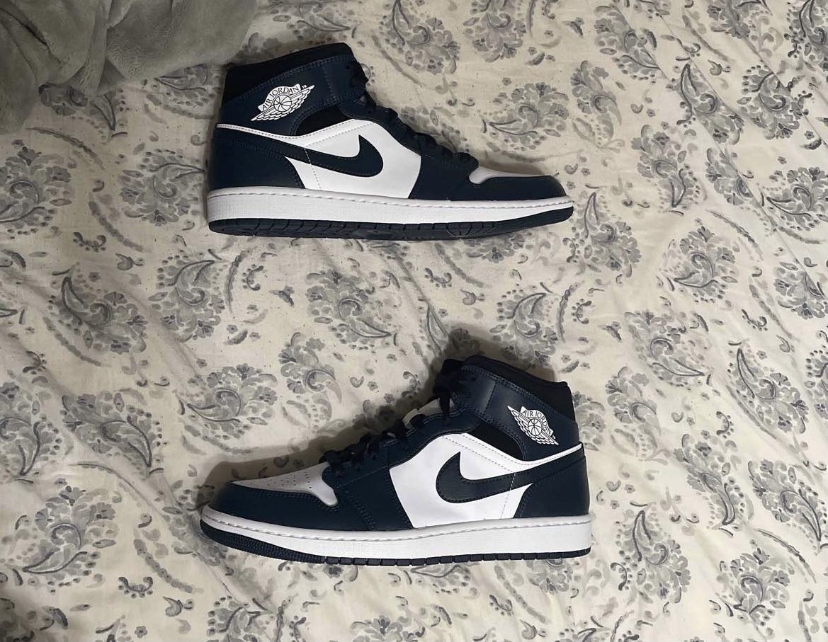 jordan 1 mid armory navy