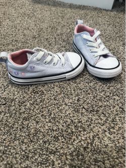 Kids shoes