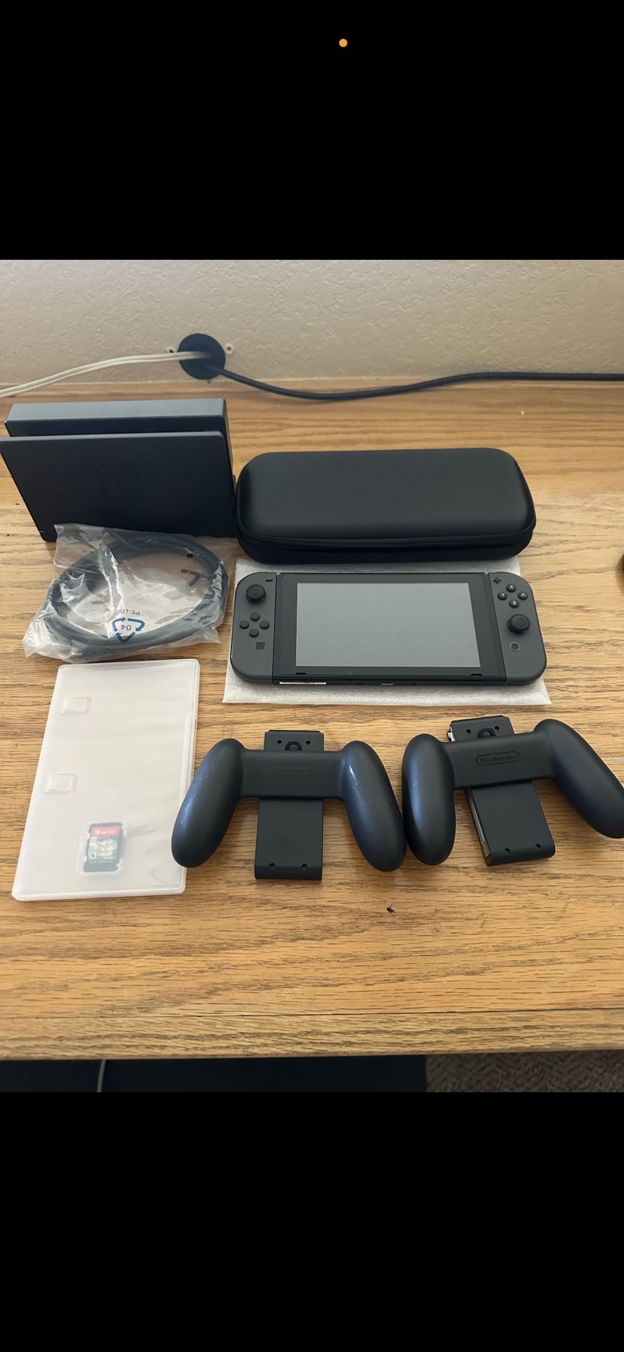 NINTENDO SWITCH WITH EEVEE GAME INCLUDED