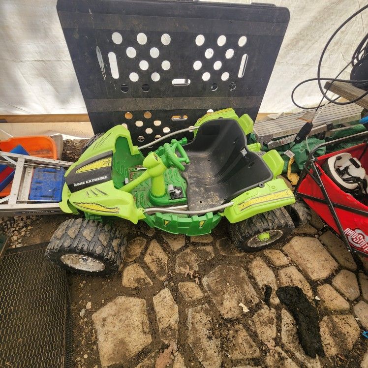 Powerwheels 12v