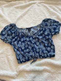 Junior tops