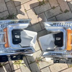 2018 - 2020 Ford F-150 Headlights 