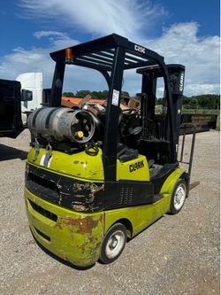 Forklift clark 5.000lbs 2017 3 stage mast n side shift