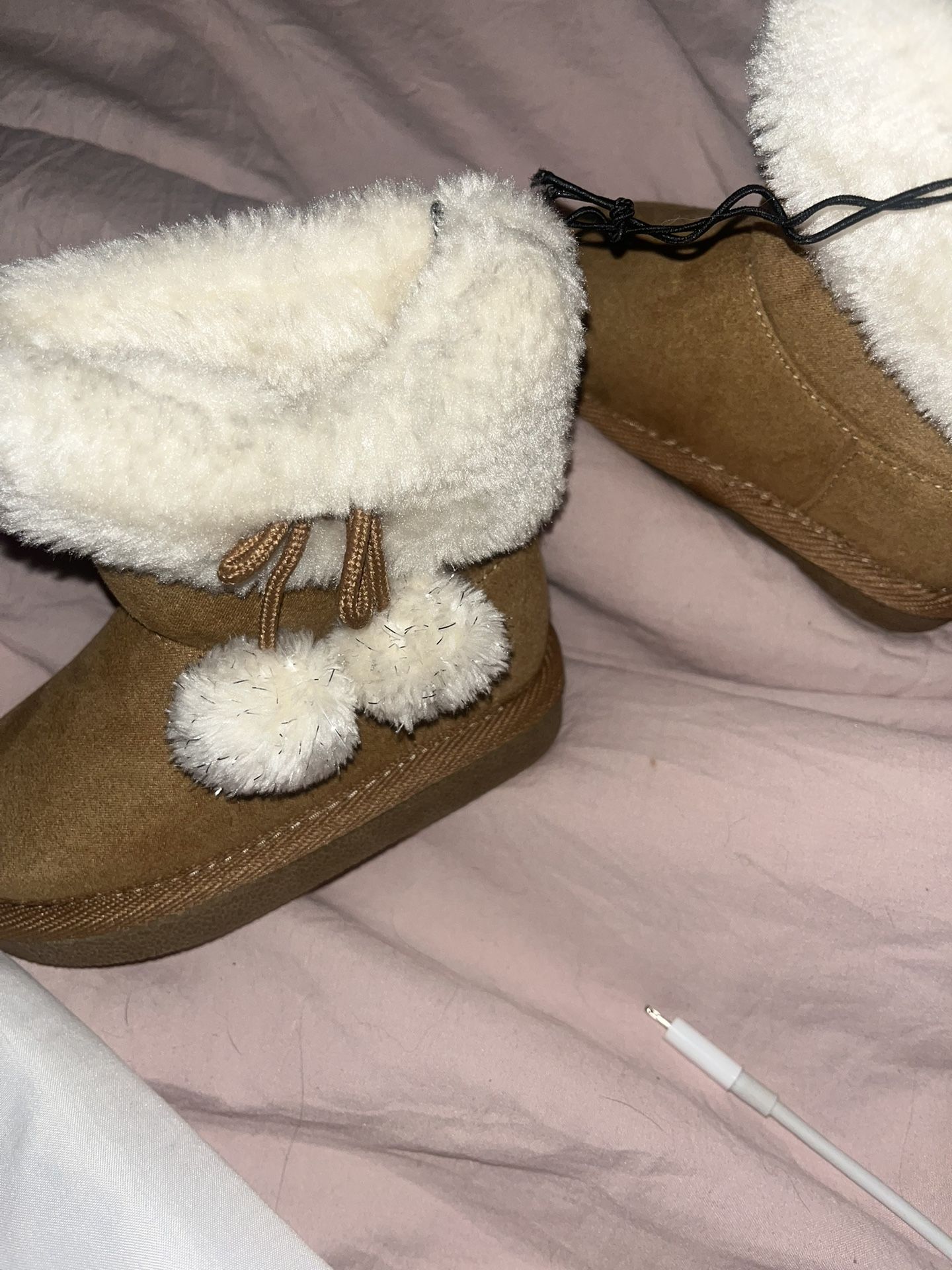 fur boots (size 5 little girls)